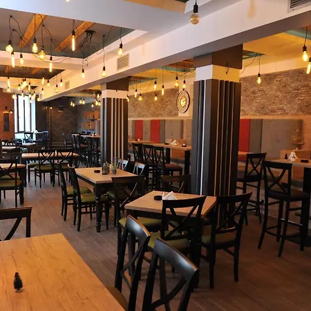 Milmari Boutique S3 Lux Kopaonik